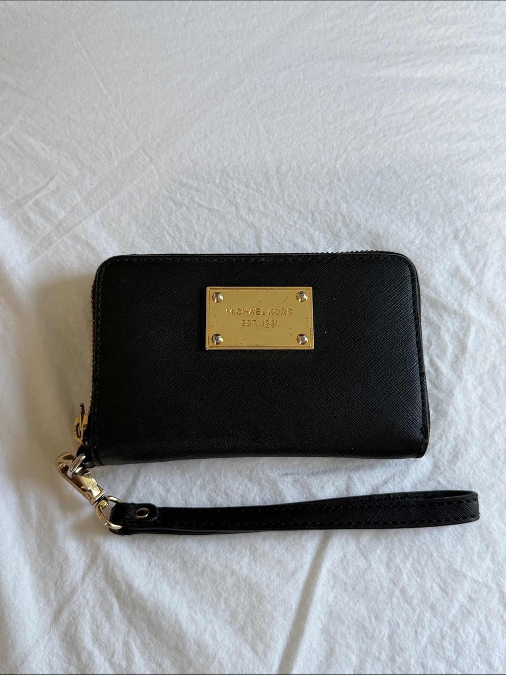 Michael Kors Black Wristlet zipper wallet with Gold Plate
